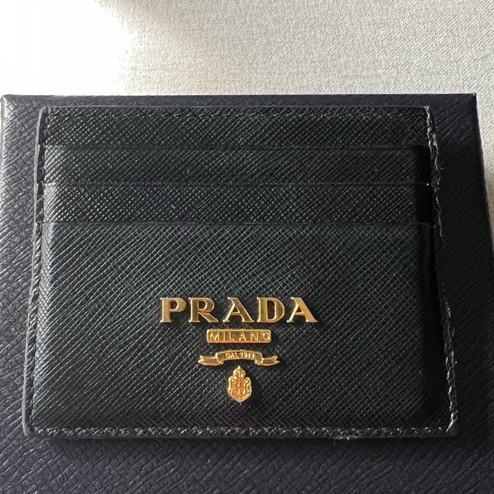 Prada Black Leather Card Holder with Gold Logo Plaque - Picture 5 of 7